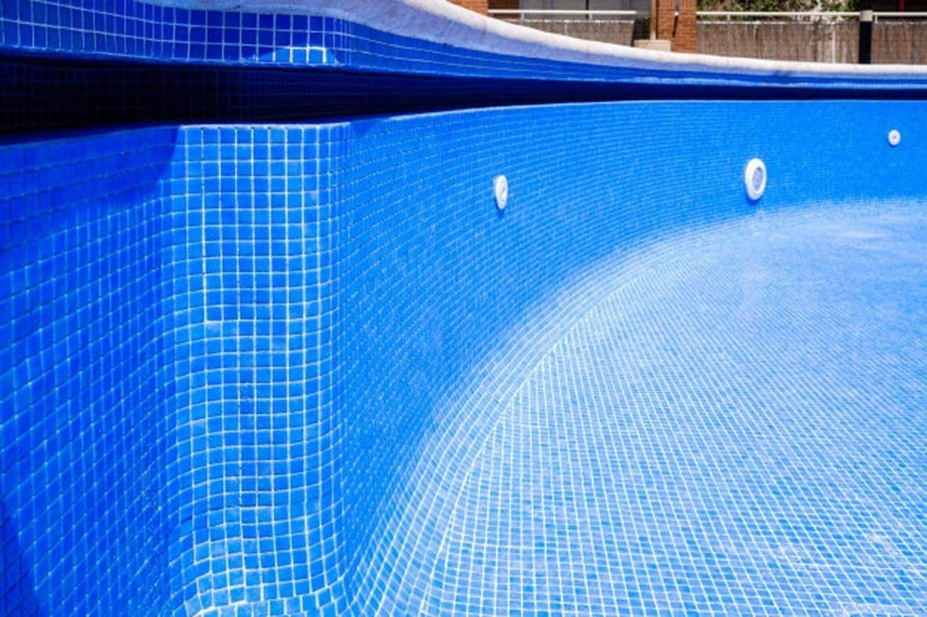 TECNOCLEAN PISCINAS by Tecno Prodist - Nettoyant professionnel pour piscines, pierres artificielles, carrelages et gresite. Prévient les champignons.