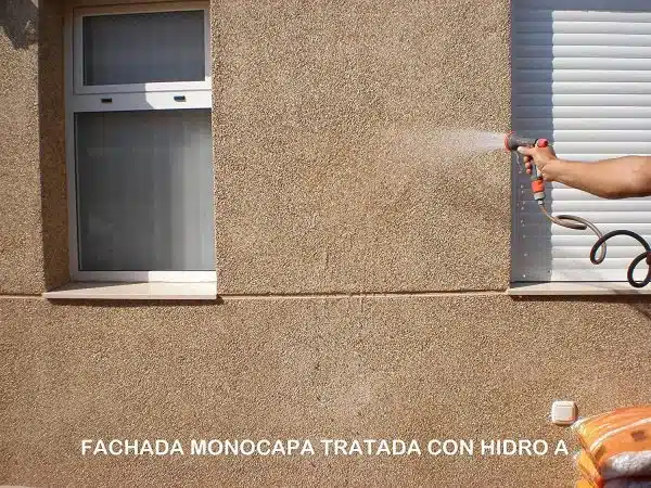 HIDRO A de Tecno Prodist - Impermeabilizante Transparente al agua, Hidrofugante para fachada, teja, ladrillo y piedra