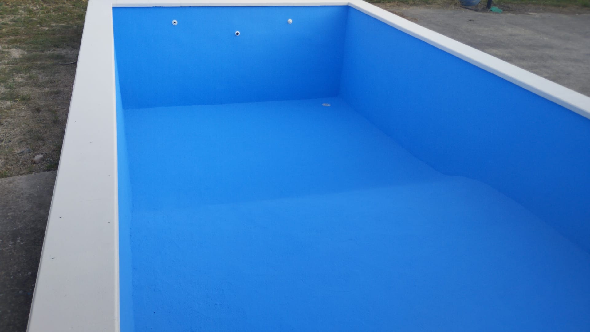 RENOVATEC CORONA de Tecno Prodist - Pintura renovación bordes piscinas y piedra coronación - Antideslizante - Alta resistencia